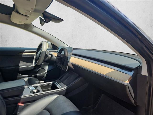 Used 2021 Tesla Model 3 Standard Range Plus RWD image 11