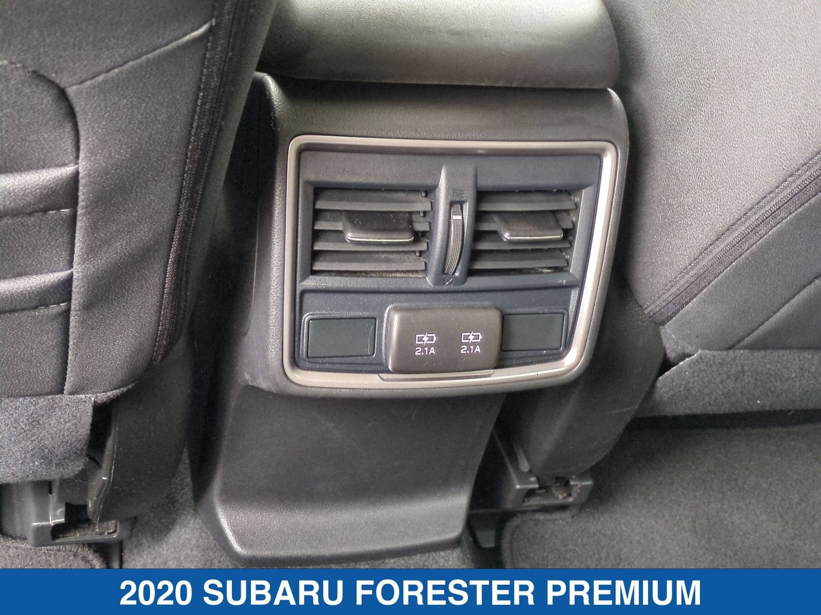 Used 2020 Subaru Forester Premium AWD/4WD image 31