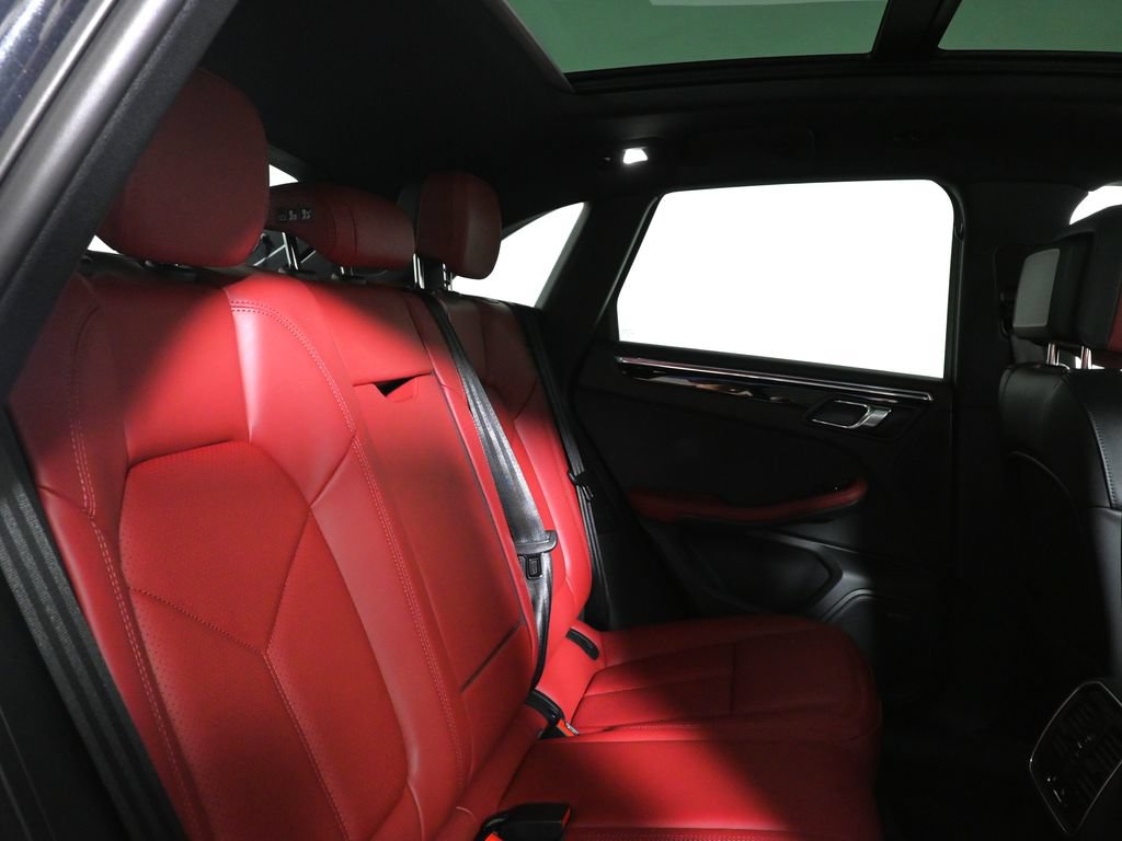 New 2026 Porsche Macan AWD/4WD image 40