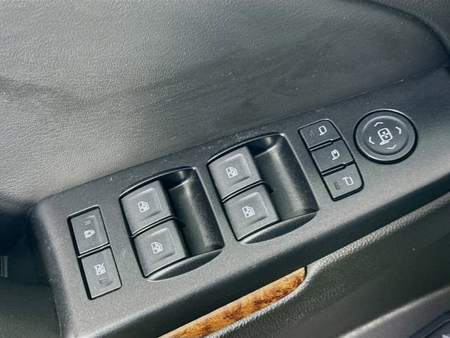 Used 2018 Chevrolet Tahoe Premier AWD/4WD image 20