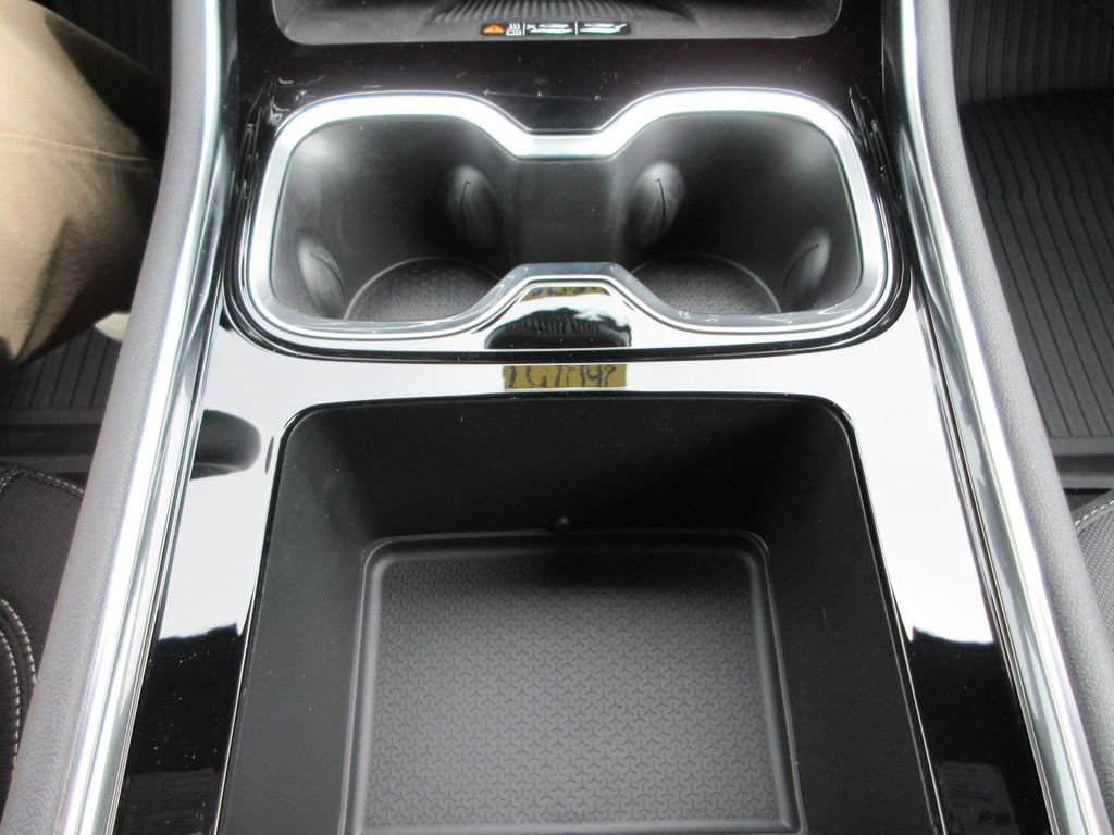 New 2026 Chevrolet Traverse LT w/ Midnight/Sport Edition AWD/4WD image 28
