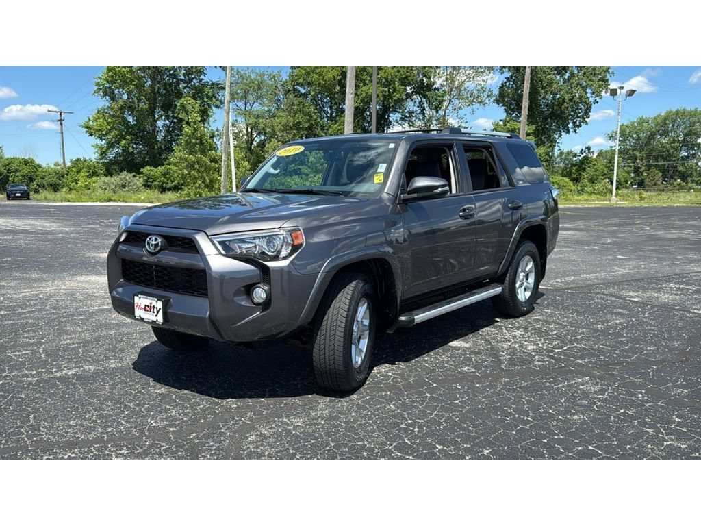 Certified 2019 Toyota 4Runner SR5 Premium AWD/4WD image 3