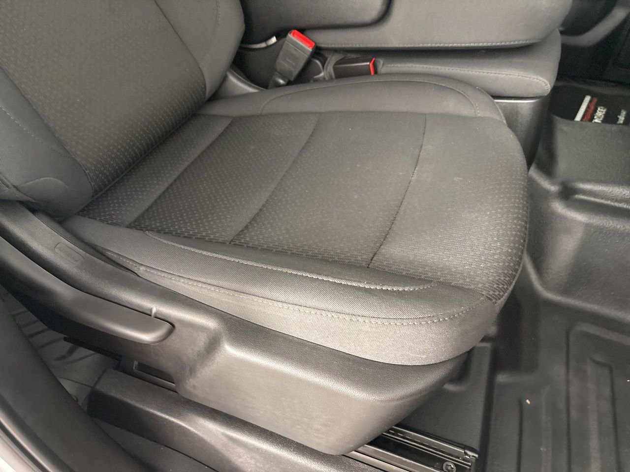 Used 2025 Chevrolet Silverado 3500 W/T image 26