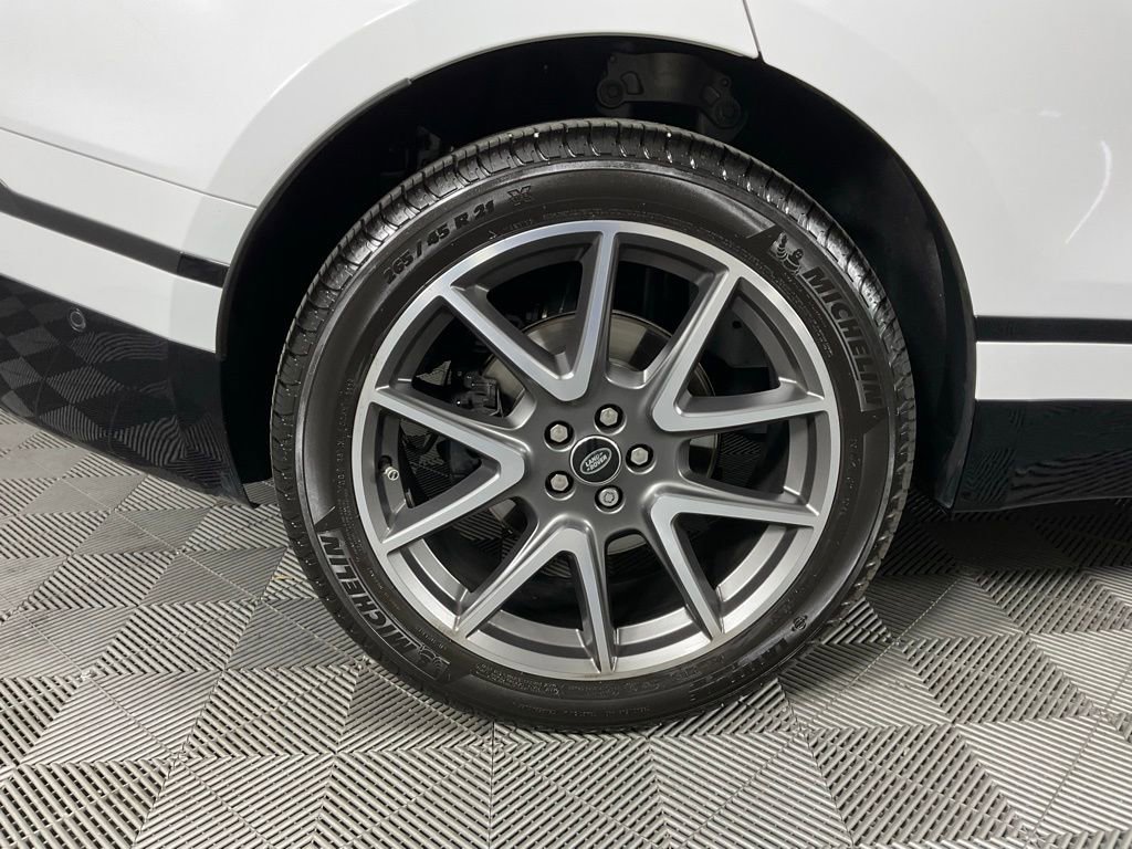 Used 2026 Land Rover Range Rover Velar Dynamic SE image 10