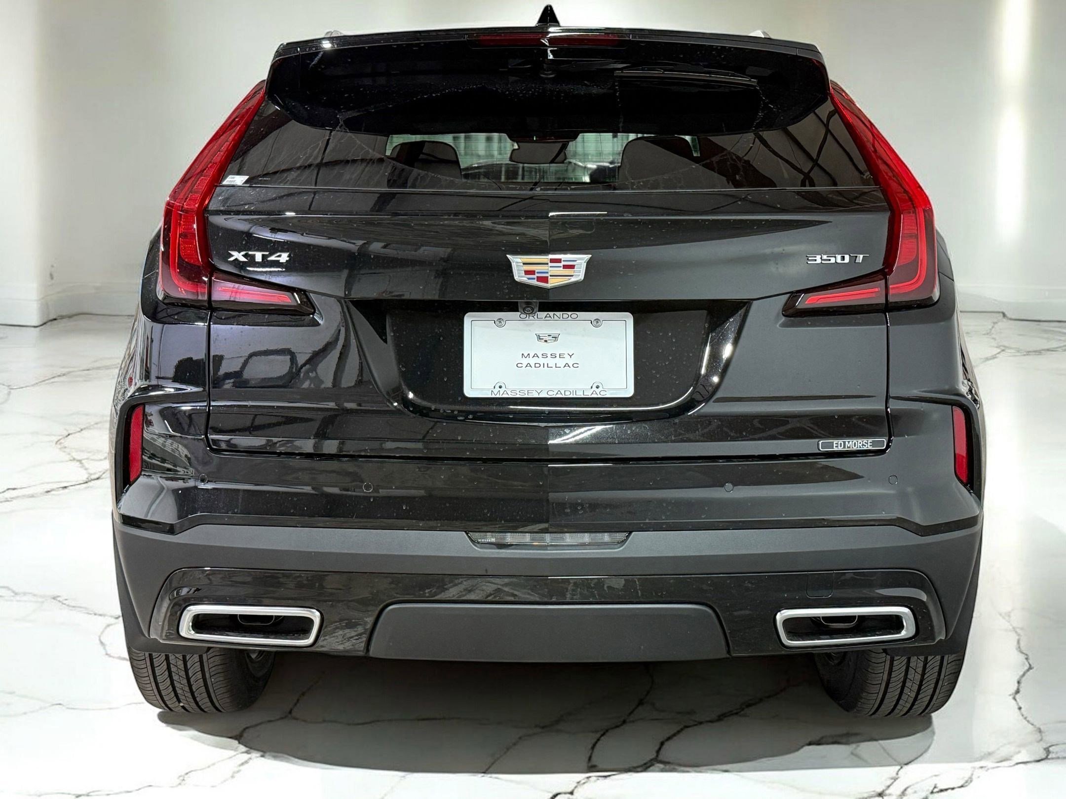 New 2025 Cadillac XT4 Premium Luxury image 8