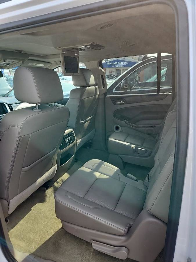 Used 2017 Chevrolet Suburban Premier AWD/4WD image 7