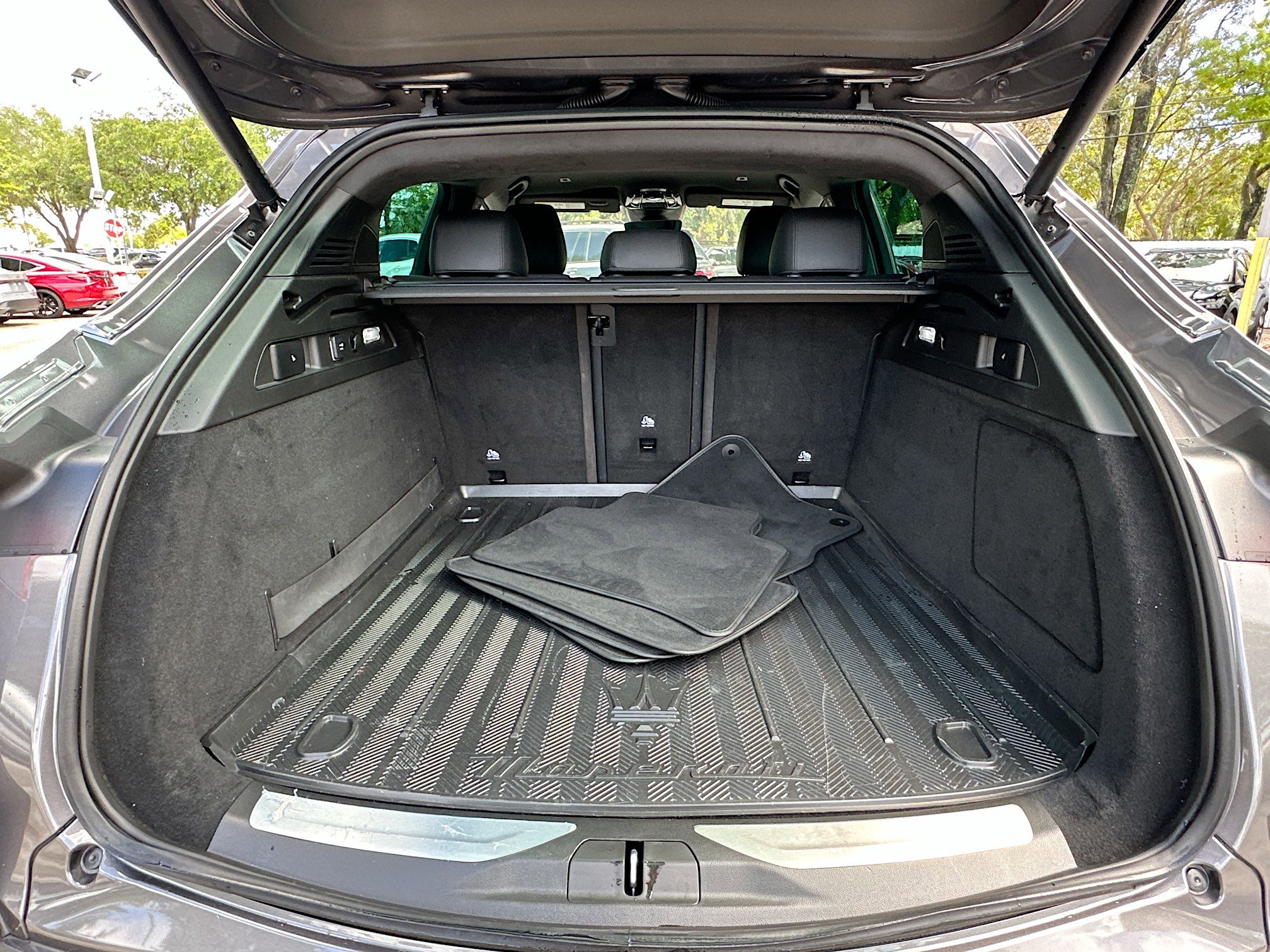 Used 2023 Maserati Grecale GT image 26