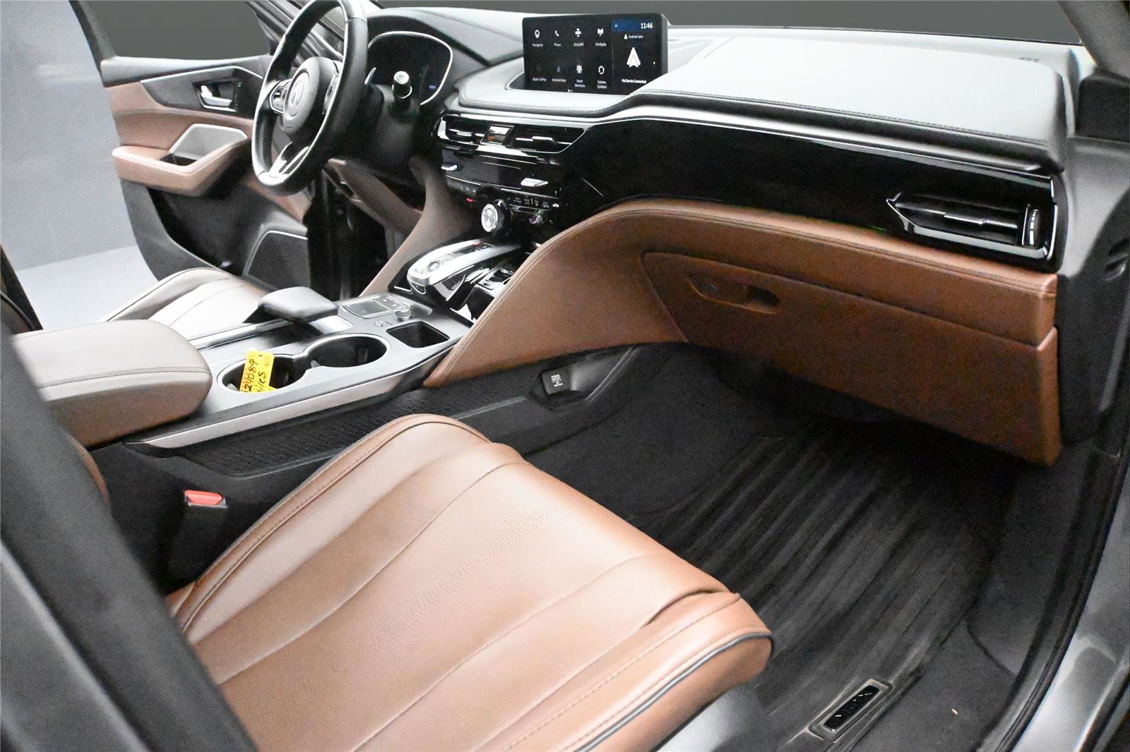 Certified 2024 Acura MDX SH-AWD w/ Advance Package image 17