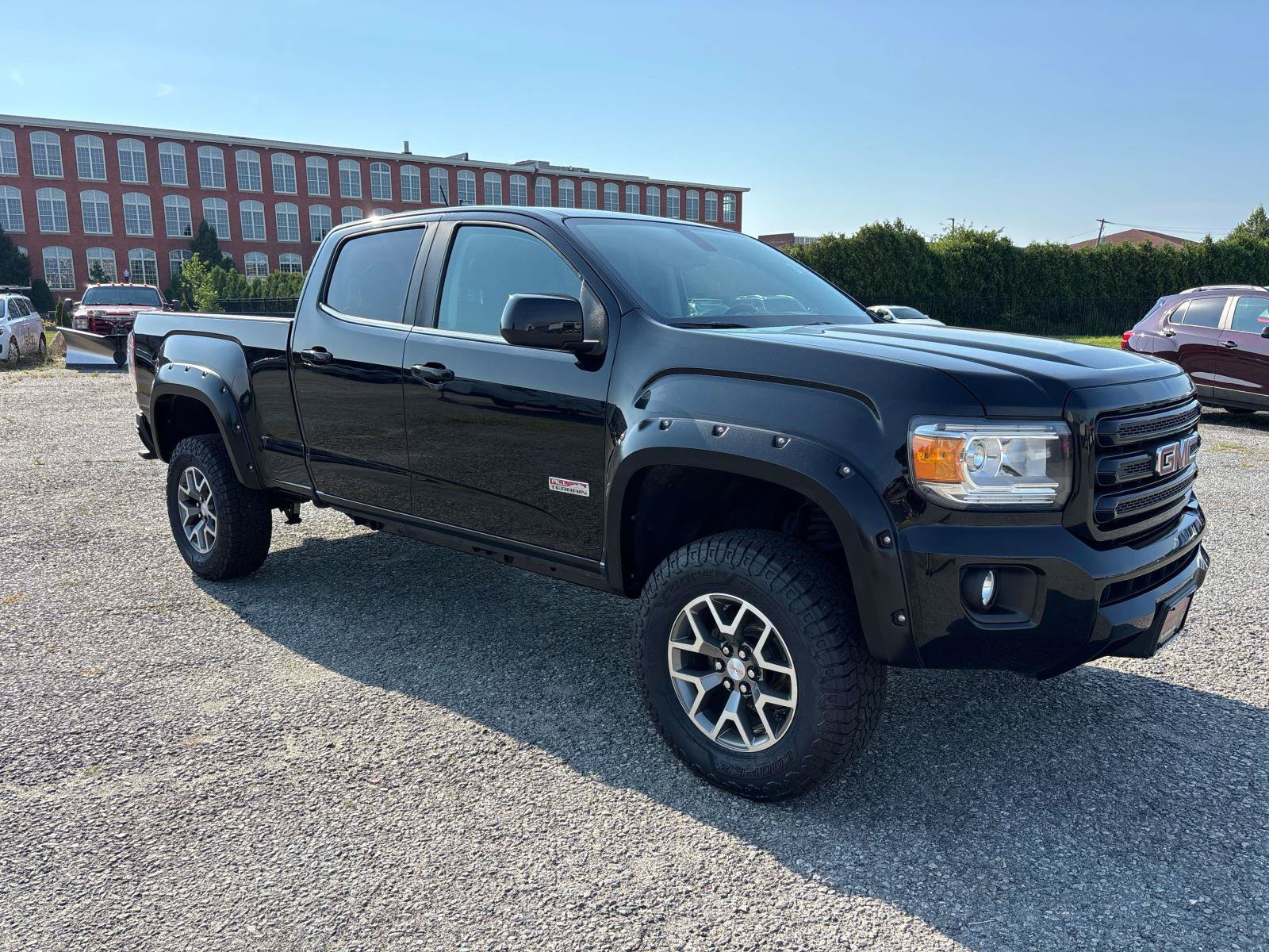 Used 2019 GMC Canyon All Terrain w/ Trailering Package AWD/4WD image 3
