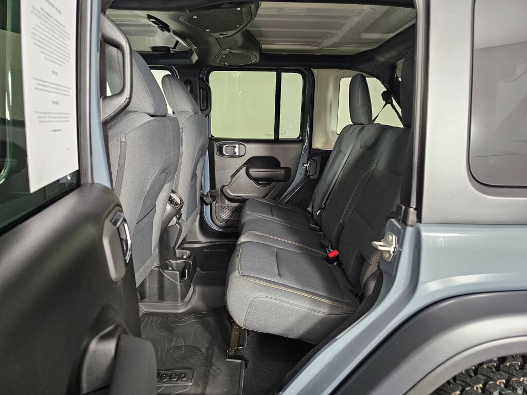 New 2026 Jeep Wrangler Unlimited Sport AWD/4WD image 31