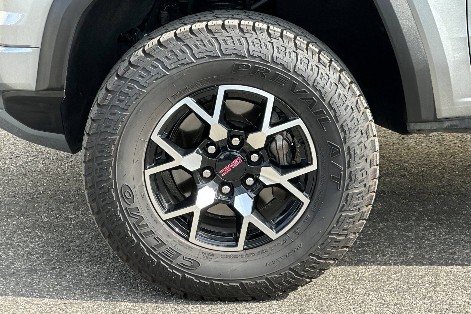 Certified 2024 GMC Canyon AT4X AWD/4WD image 36