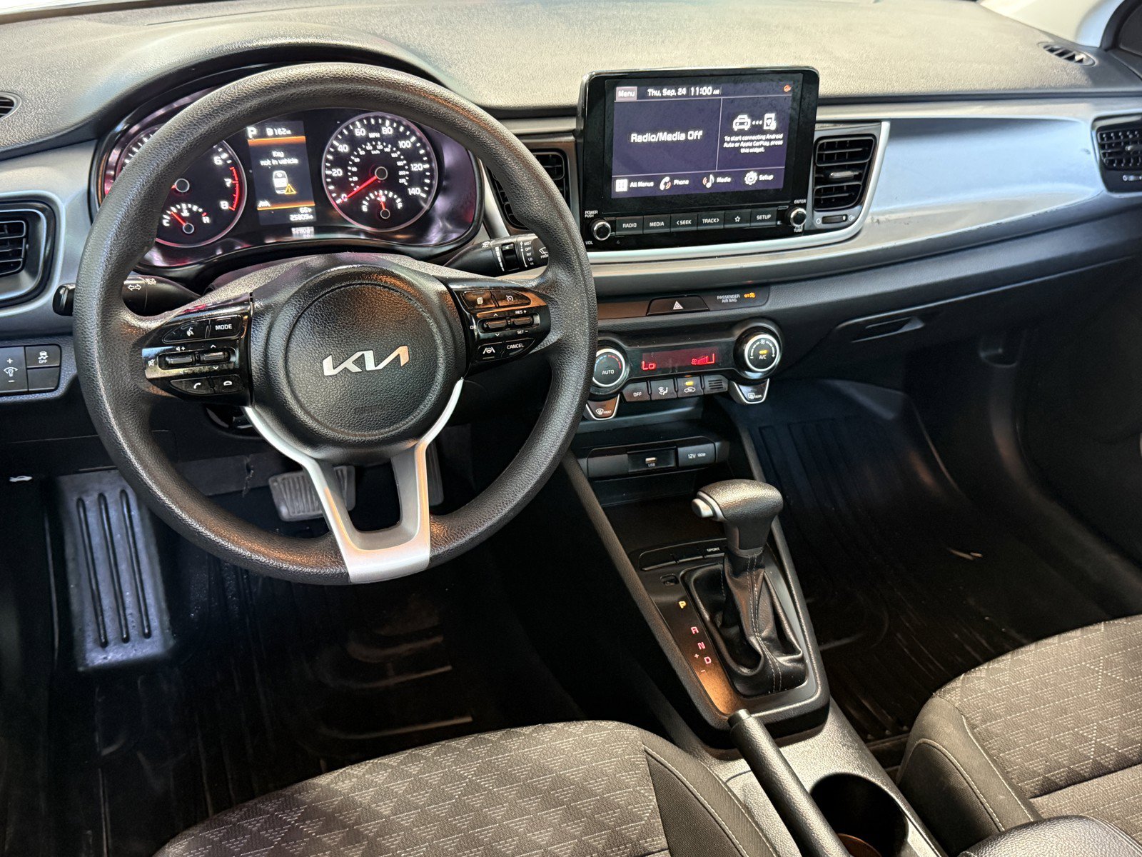 Used 2023 Kia Rio S w/ Technology Package FWD image 19