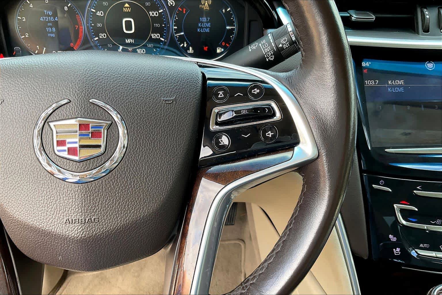 Used 2013 Cadillac XTS Premium AWD/4WD image 24