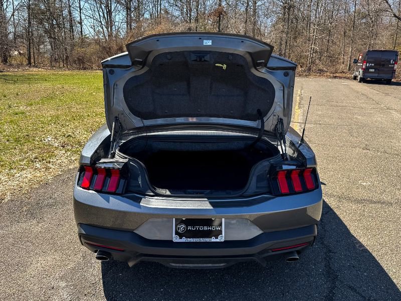 Used 2024 Ford Mustang Premium RWD image 7