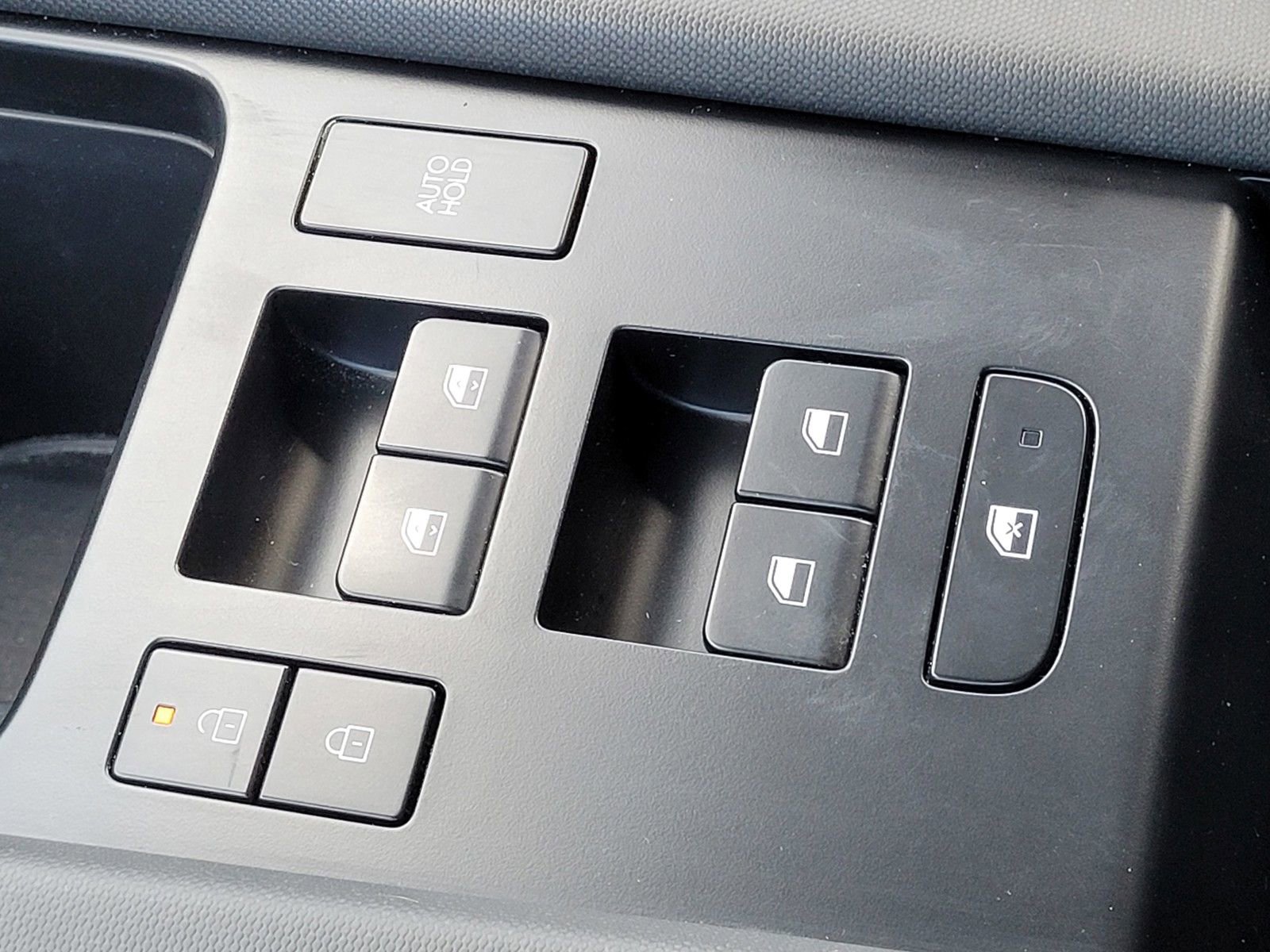 Certified 2024 Hyundai Ioniq 6 SEL image 24