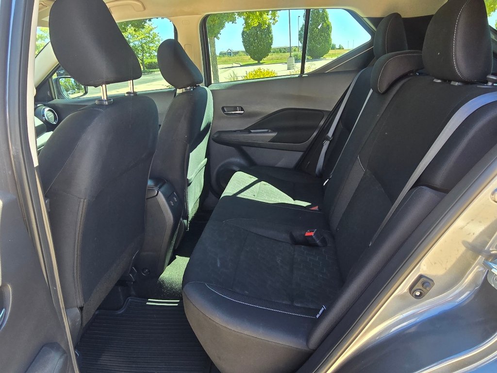 Used 2024 Nissan Kicks SV FWD image 15