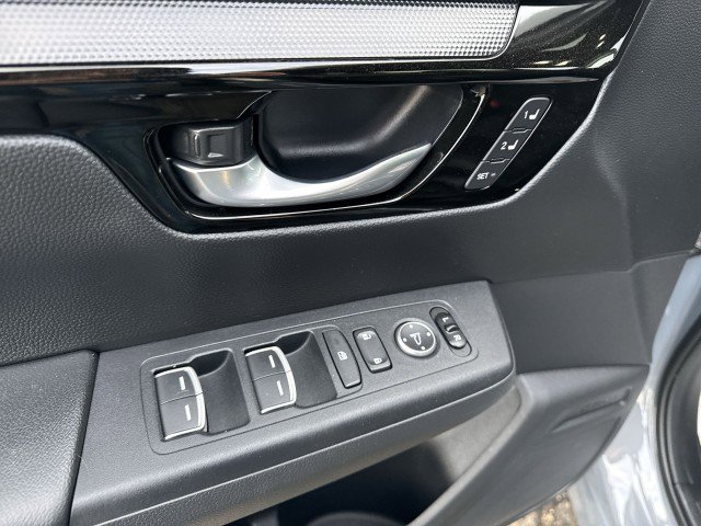 Used 2024 Honda CR-V Sport Touring image 15
