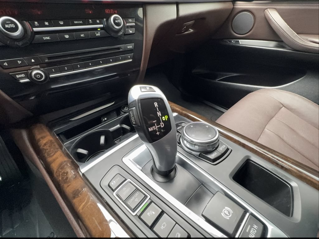 Used 2015 BMW X5 xDrive35d AWD/4WD image 46
