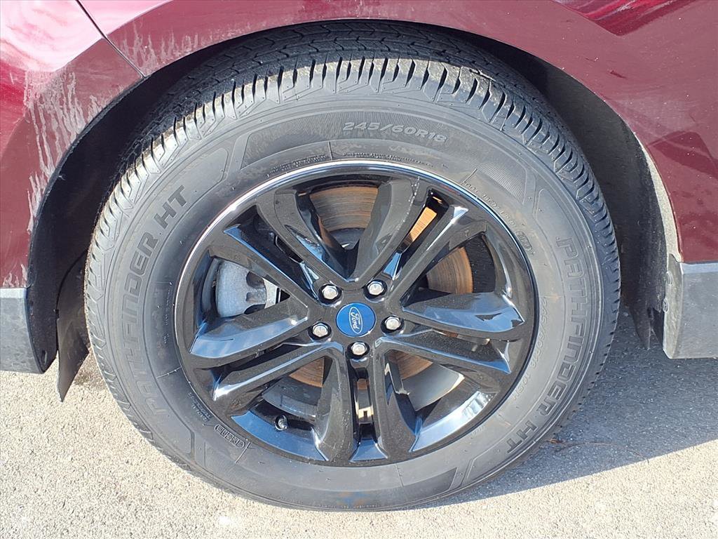 Used 2019 Ford Edge SEL w/ Equipment Group 201A image 28