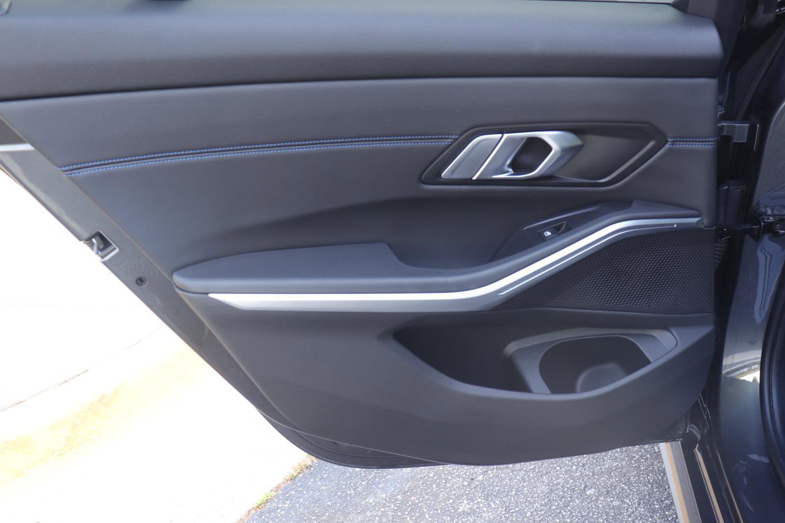 Used 2020 BMW M340i xDrive w/ Driving Assistance Package image 12