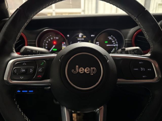 Used 2022 Jeep Wrangler Unlimited Sahara 4xe image 15