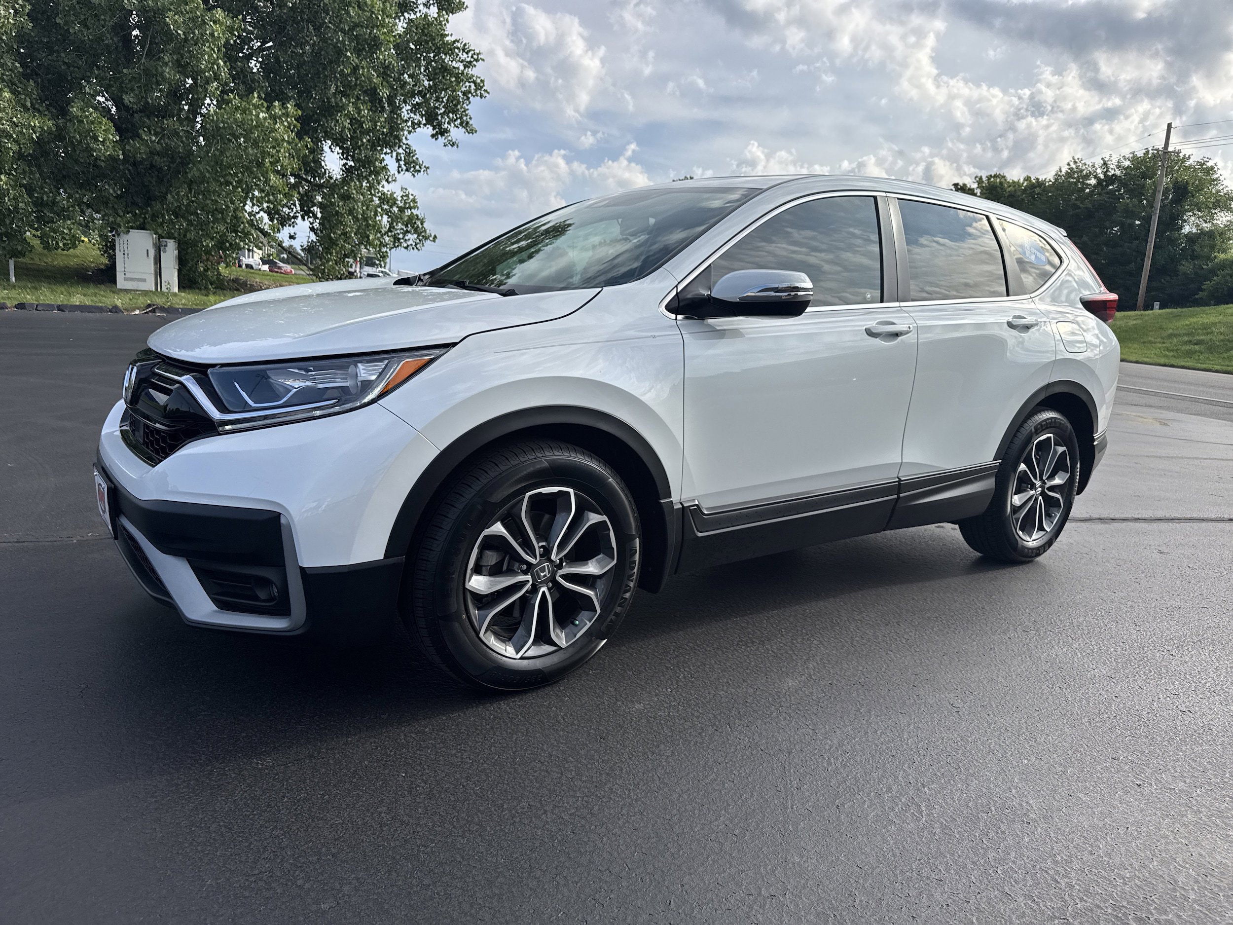 Used 2020 Honda CR-V EX-L image 2