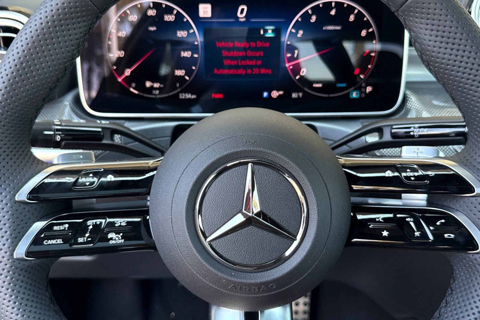 Used 2025 Mercedes-Benz CLE 300 4MATIC Coupe image 21