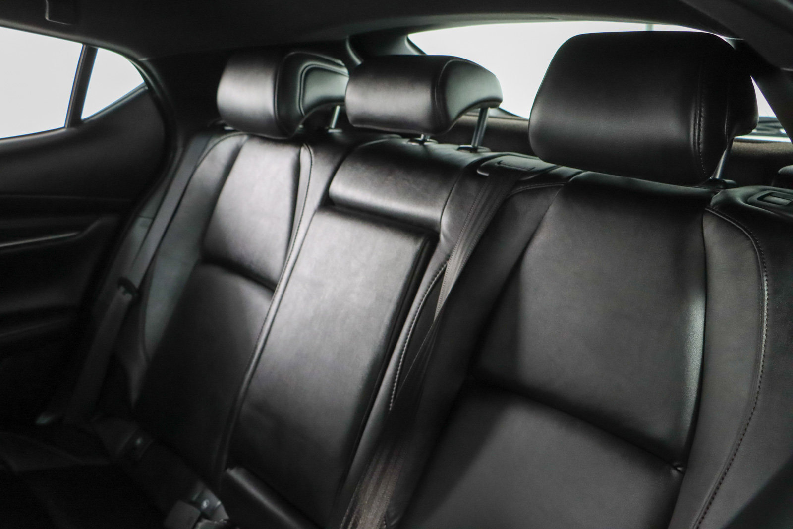 Used 2024 MAZDA MAZDA3 s image 24