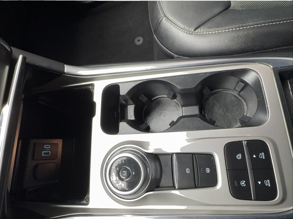 Used 2020 Ford Explorer Limited RWD image 53