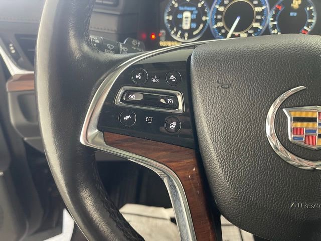 Used 2015 Cadillac Escalade Premium image 40