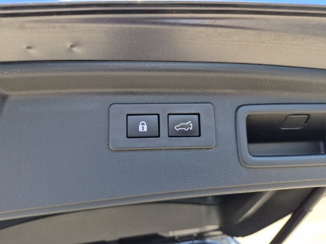 Used 2024 Subaru Forester Touring w/ Convenience Package AWD/4WD image 11