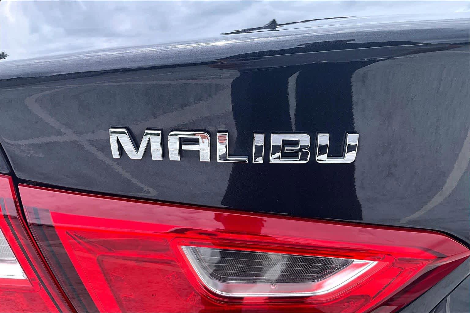 Used 2023 Chevrolet Malibu LT w/ Driver Confidence Package FWD image 31