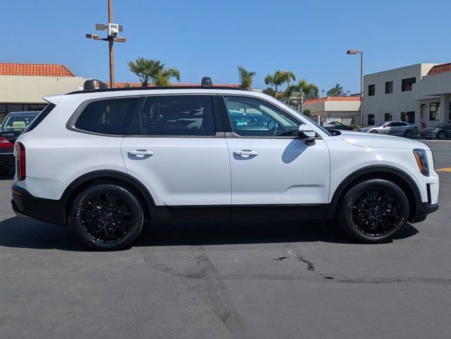 Used 2021 Kia Telluride SX w/ SX Prestige Package image 4