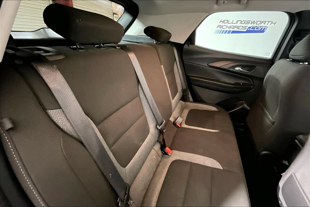 Used 2025 Chevrolet TrailBlazer LT FWD image 22