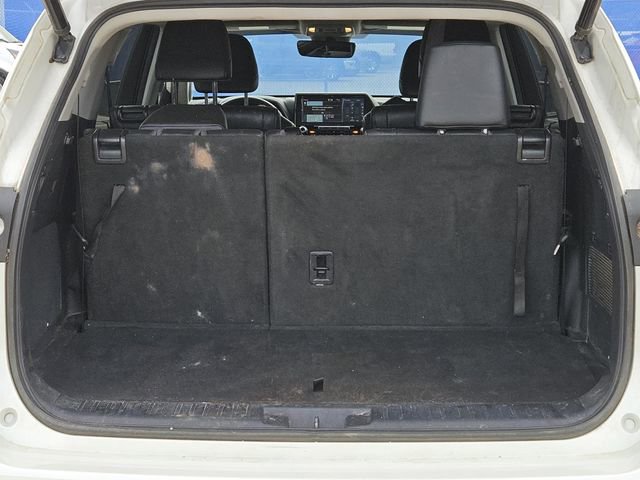 Used 2020 Toyota Highlander Limited image 13