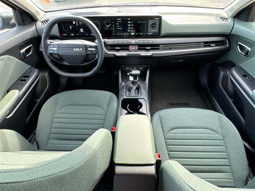 New 2025 Kia K4 EX image 23