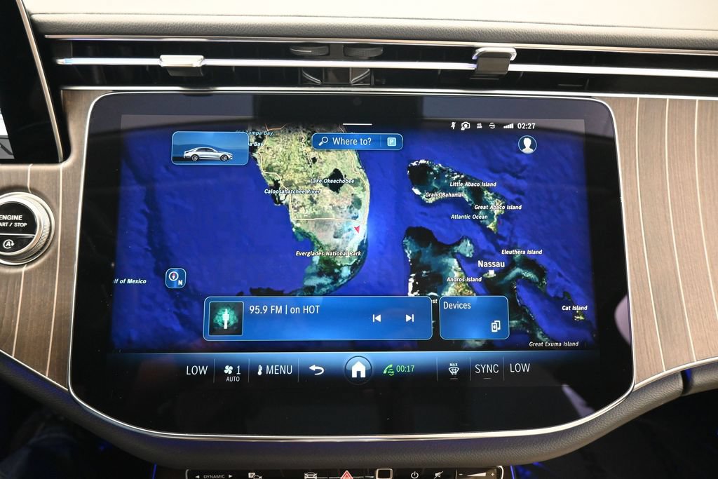 Used 2025 Mercedes-Benz E 350 Sedan w/ Winter Package image 20