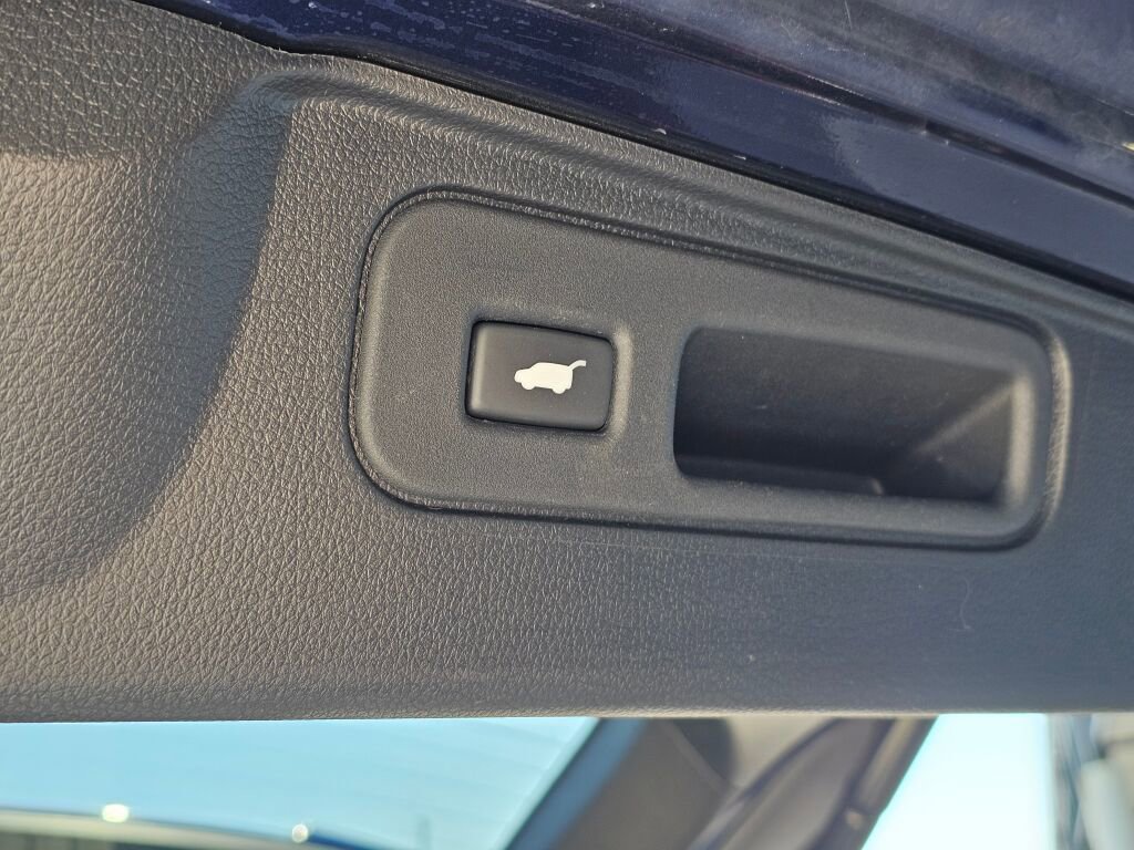 Used 2021 Honda Passport Touring image 17