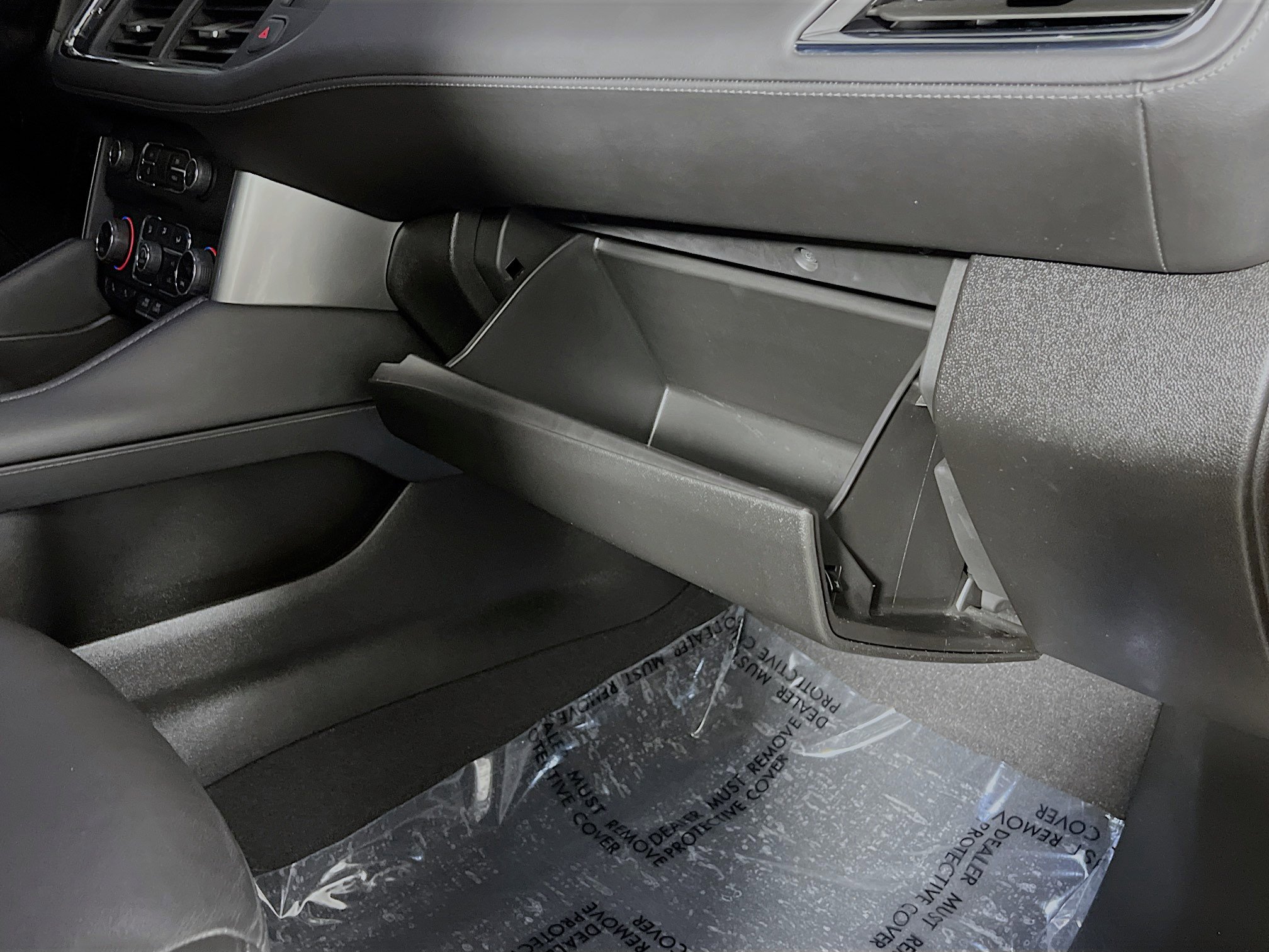 Used 2023 Chevrolet Tahoe Z71 w/ Luxury Package image 35