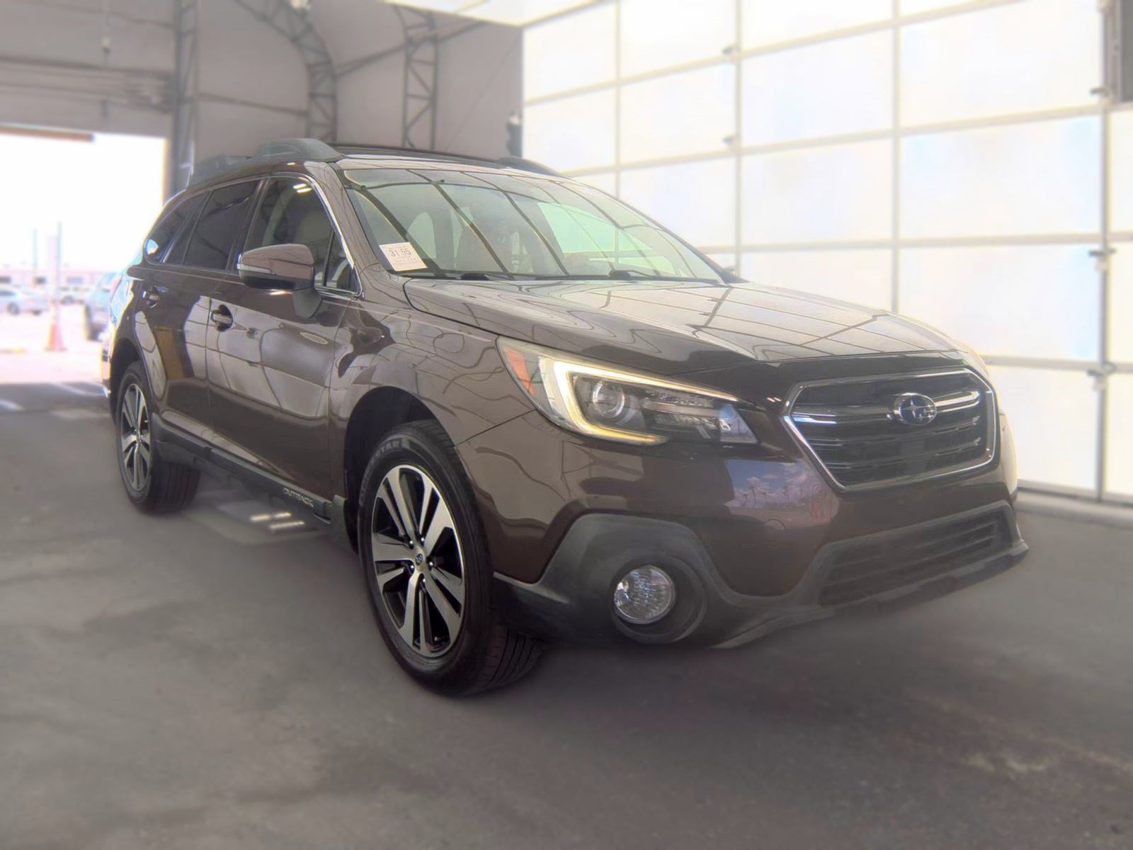 Used 2019 Subaru Outback 2.5i Limited AWD/4WD image 2