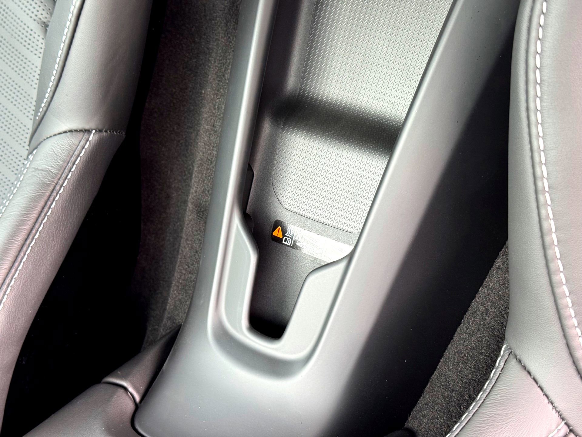 Used 2025 Chevrolet Corvette Z06 image 25