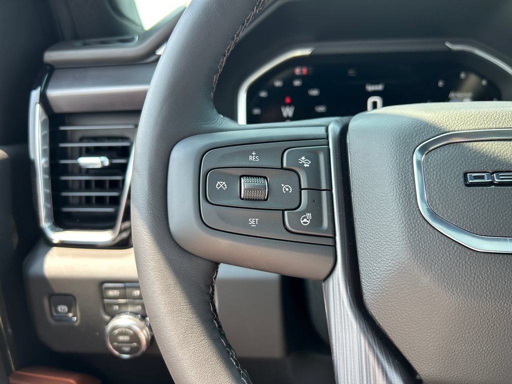 New 2026 GMC Sierra 2500 Denali Ultimate AWD/4WD image 21