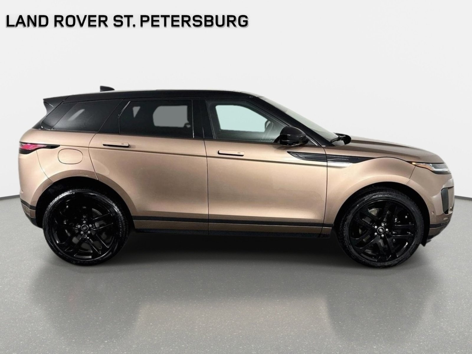 Used 2026 Land Rover Range Rover Evoque S AWD/4WD image 4