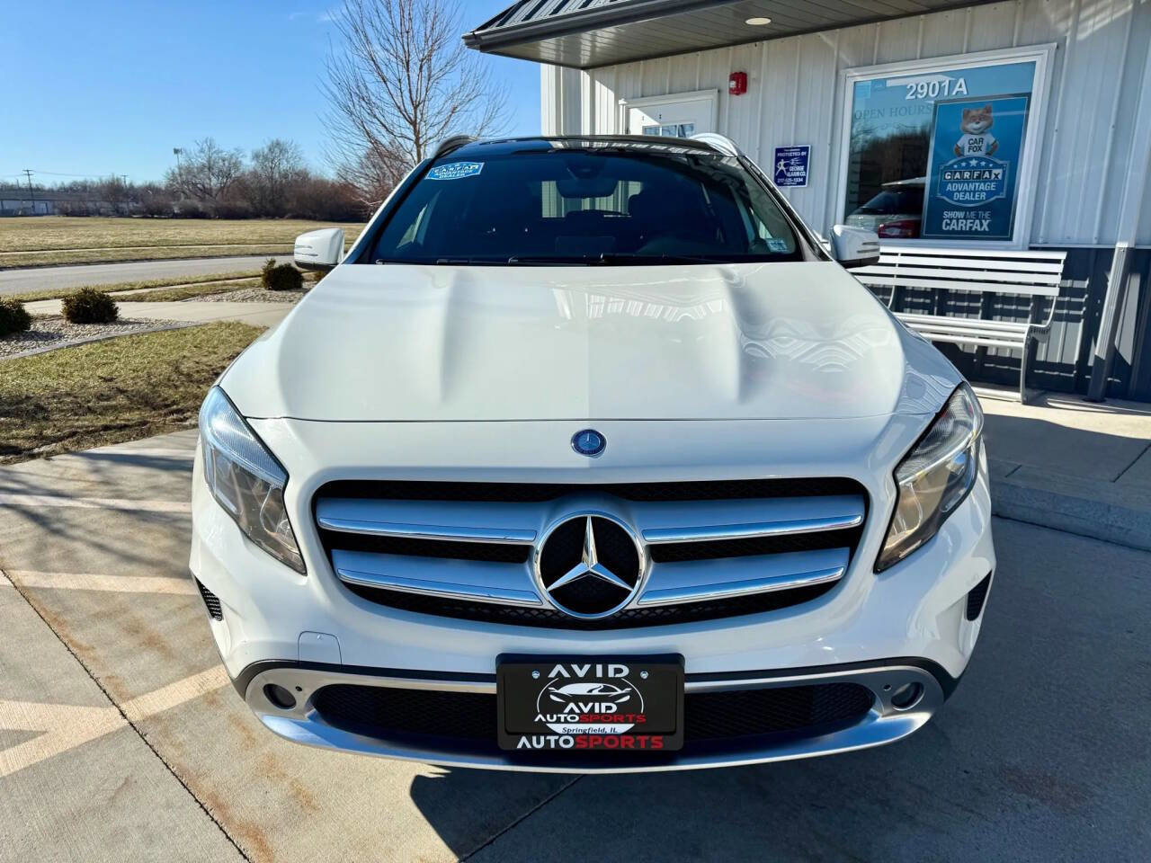 Used 2017 Mercedes-Benz GLA 250 4MATIC w/ Premium Package image 3