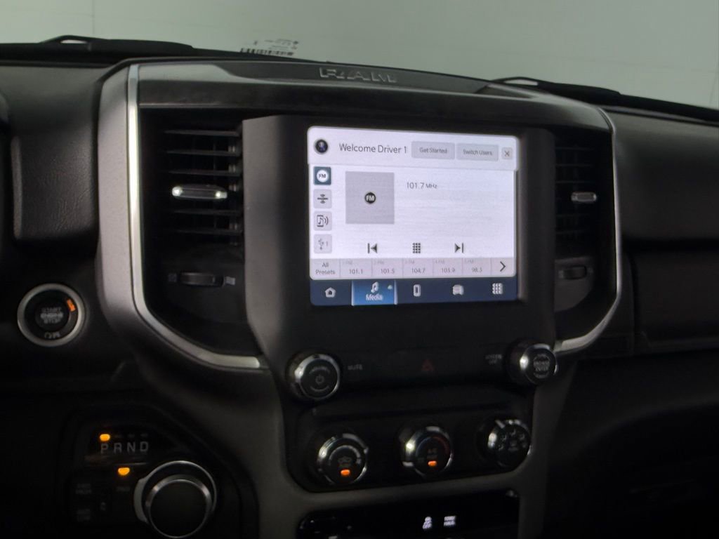 Used 2024 RAM 2500 Big Horn w/ Bed Utility Group image 31