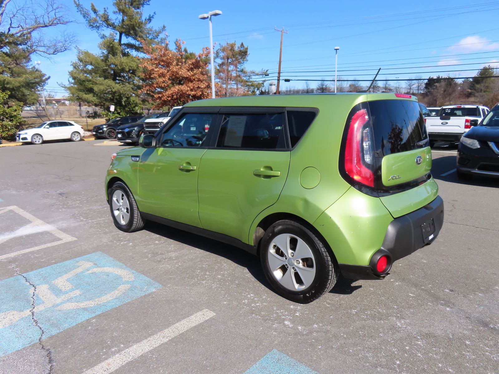 Used 2016 Kia Soul FWD image 7