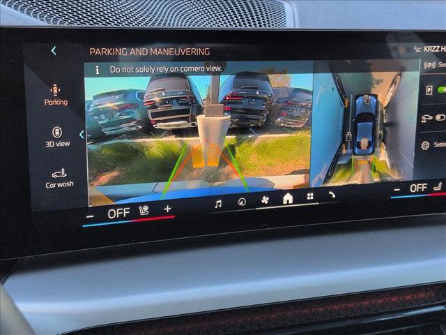 Used 2025 BMW 230i Coupe w/ M Sport Package image 14