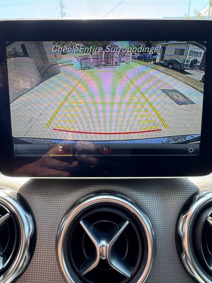 Used 2019 Mercedes-Benz GLA 250 4MATIC image 28