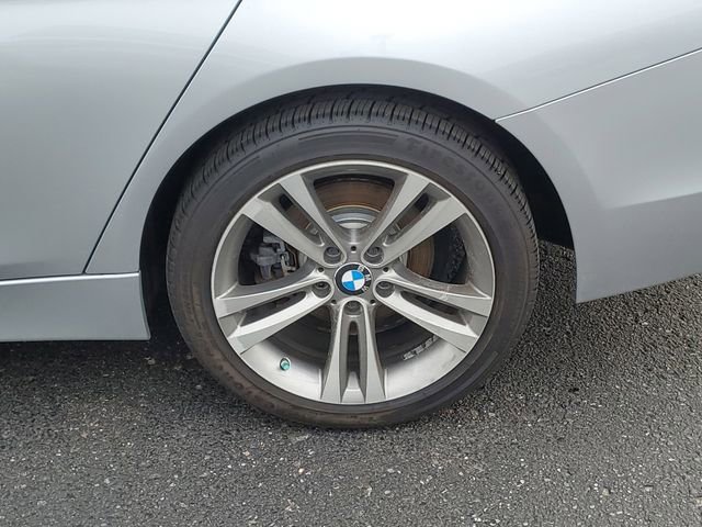 Used 2018 BMW 330i xDrive Sedan w/ Convenience Package image 33