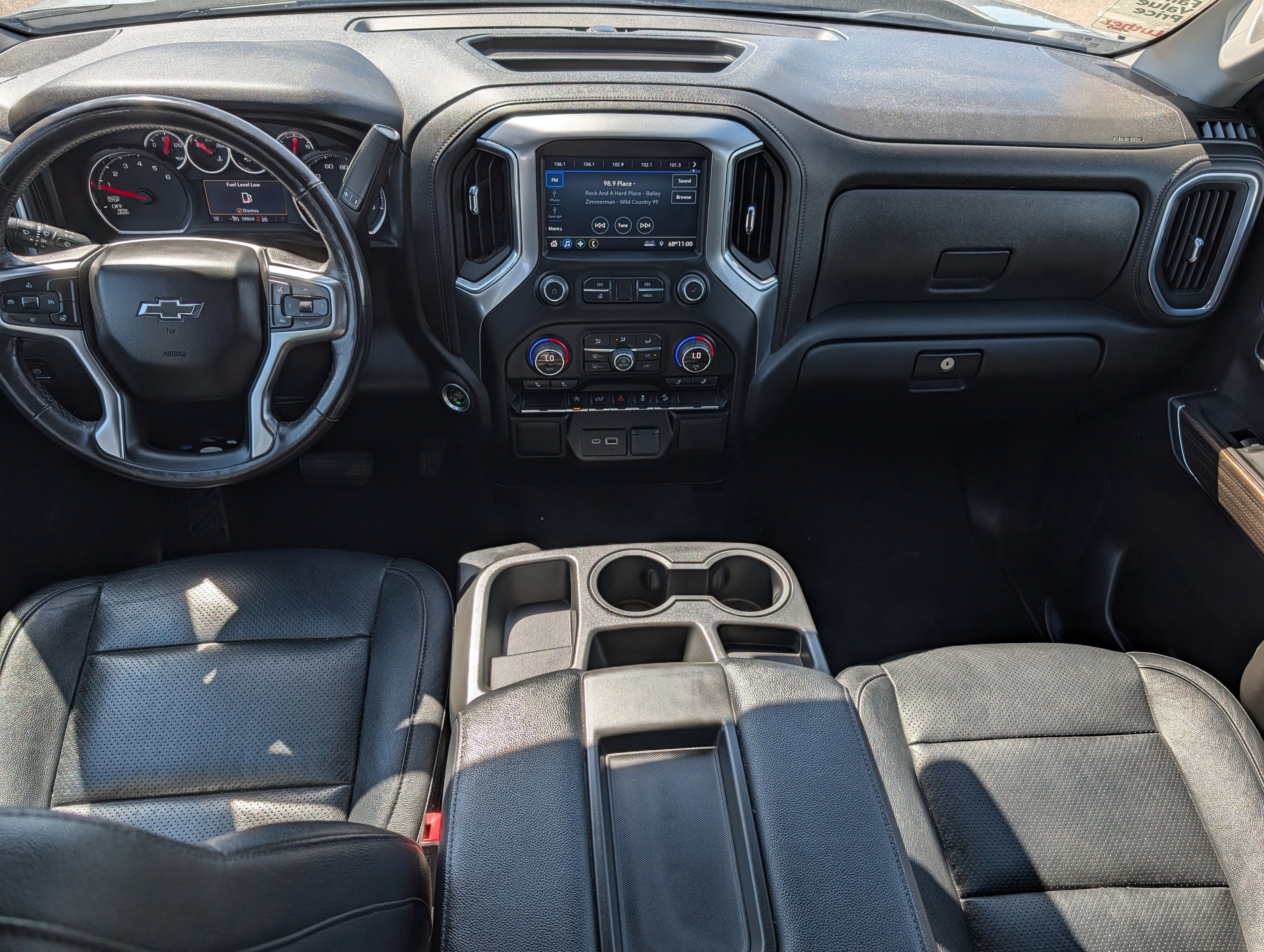 Used 2022 Chevrolet Silverado 1500 RST AWD/4WD image 10